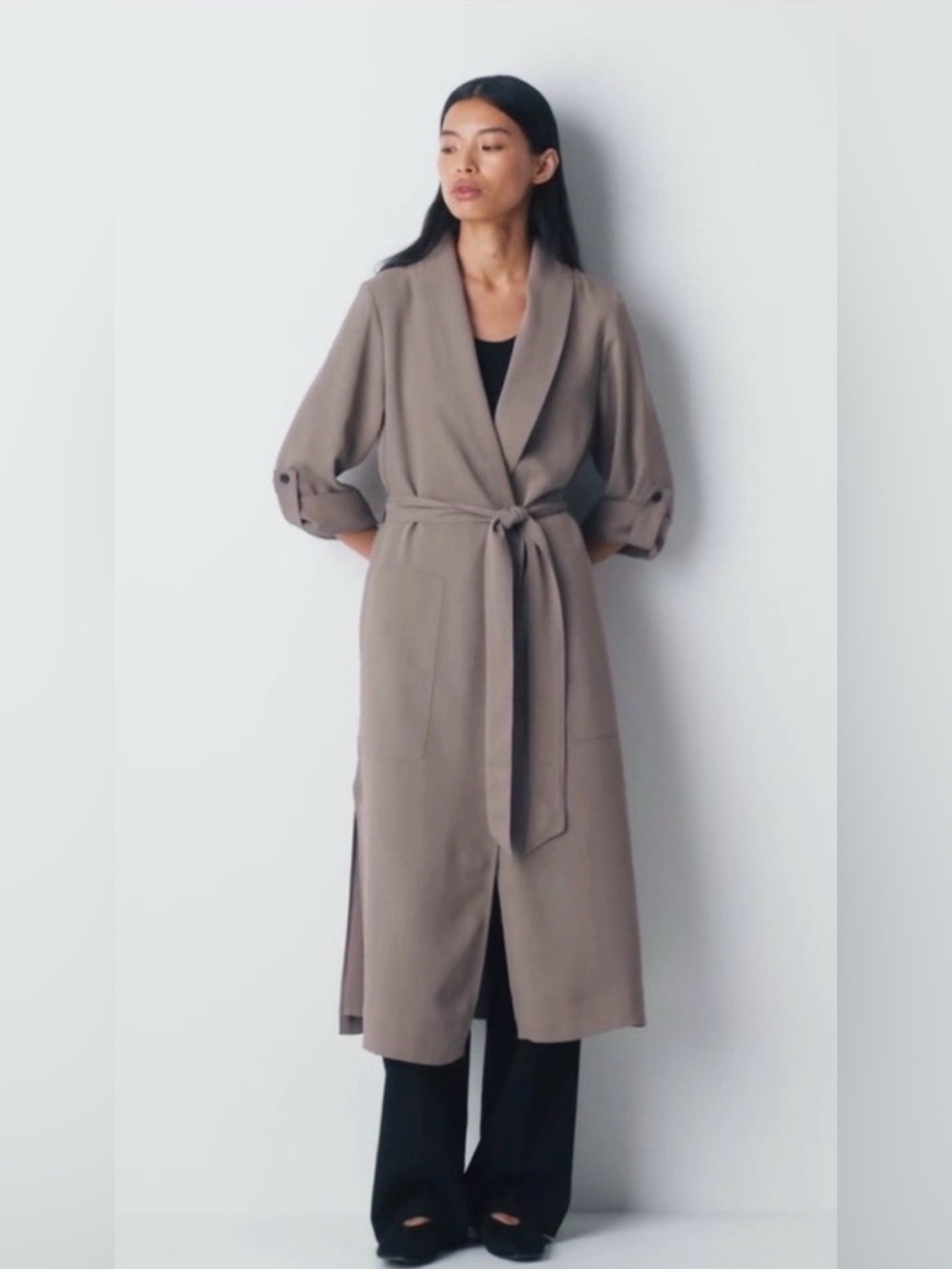 Babaton Kahlo Robe - Studio Drape in Taupe